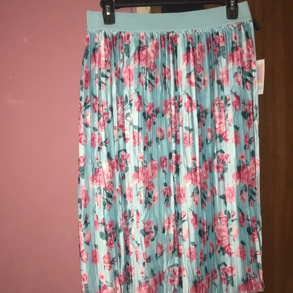 Lula Roe Floral 2X Skirt